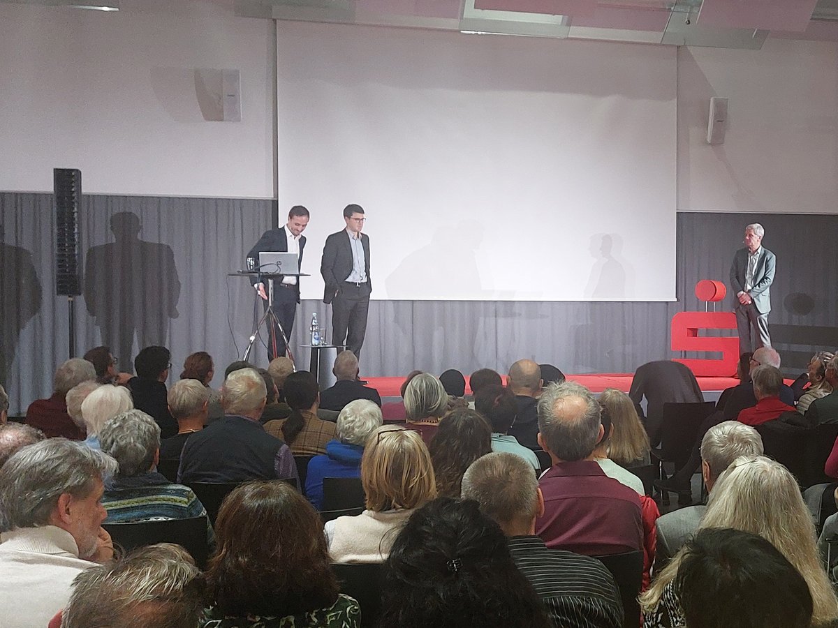 Prof. Mittelstät und Prof. Lauxmann bei der Vortragsreihe Wissenschaft für Dich und mich in der Kreissparkase Reutlingen